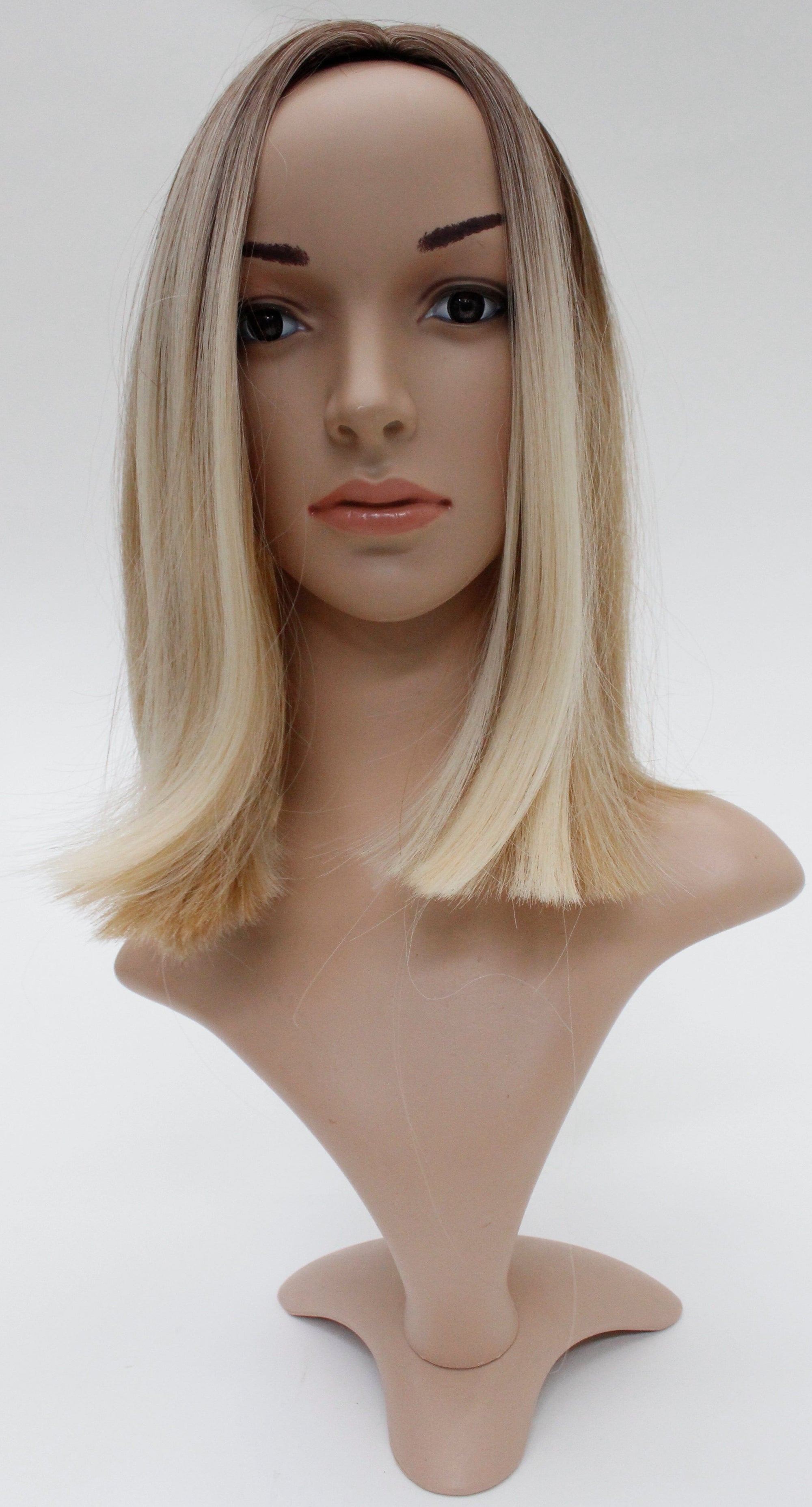 Blonde ombre lob cut