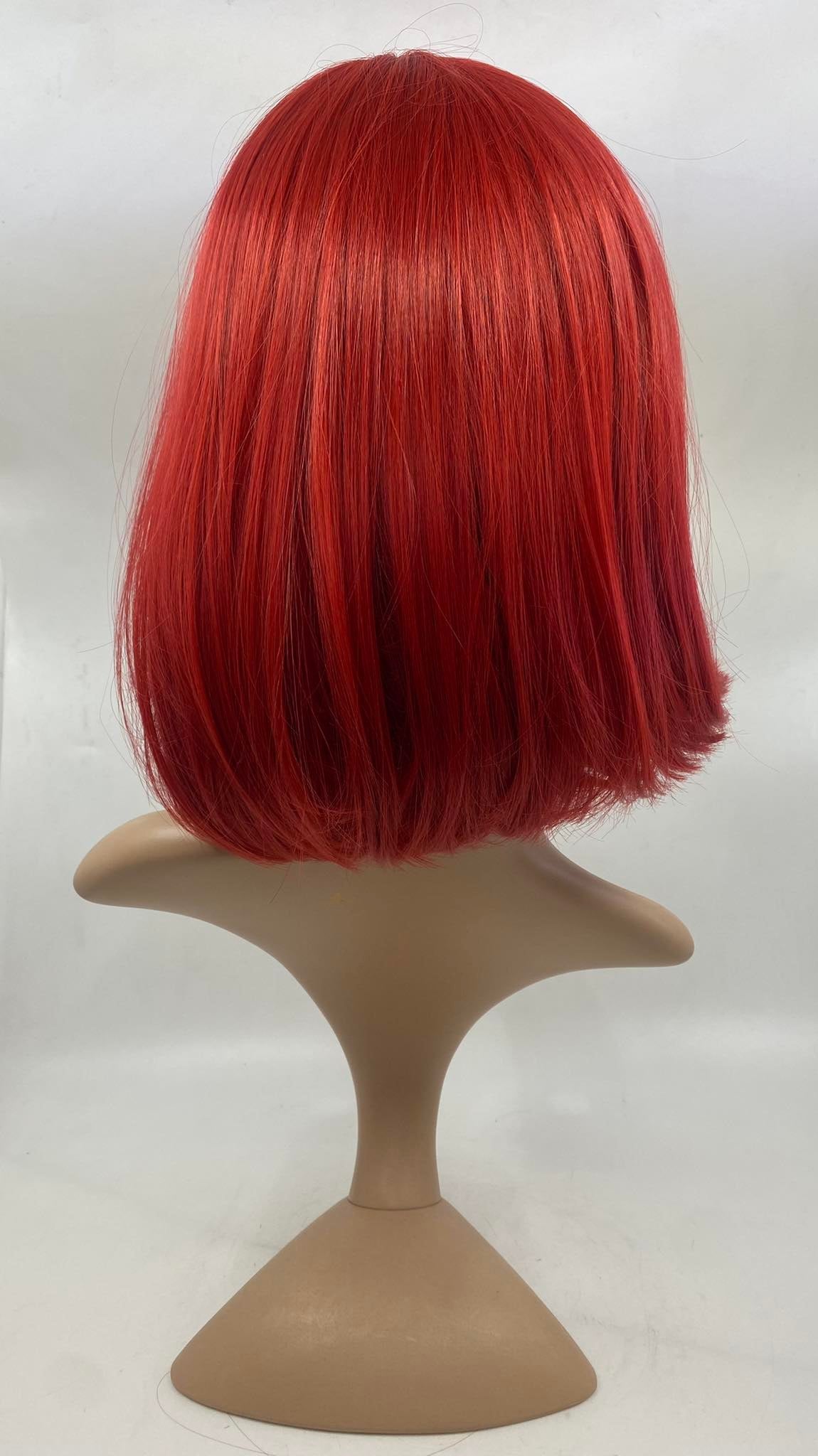 WIG- 35CM RED BOB WITH FRINGE