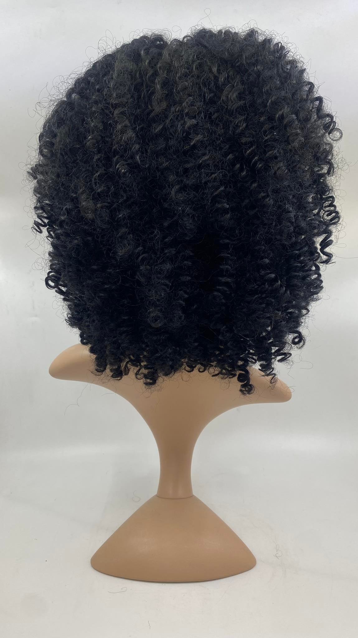 WIG- SHORT BLACK AFRO