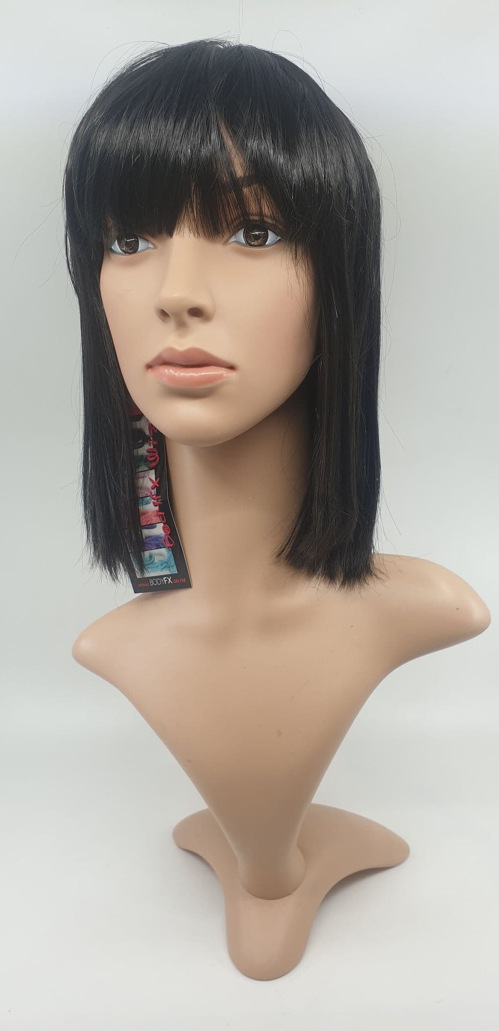 WIG- SHORT BLACK BOB